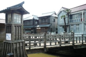 「 支援 」 と 「 おたがいさま 」 の協同作業