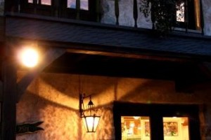 手紙は心のふれあいを配達します。